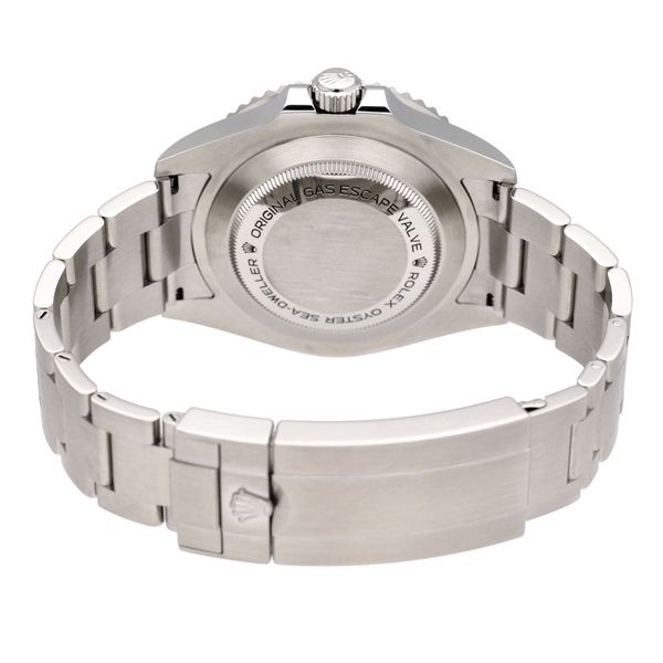 Rolex Sea-Dweller 126600